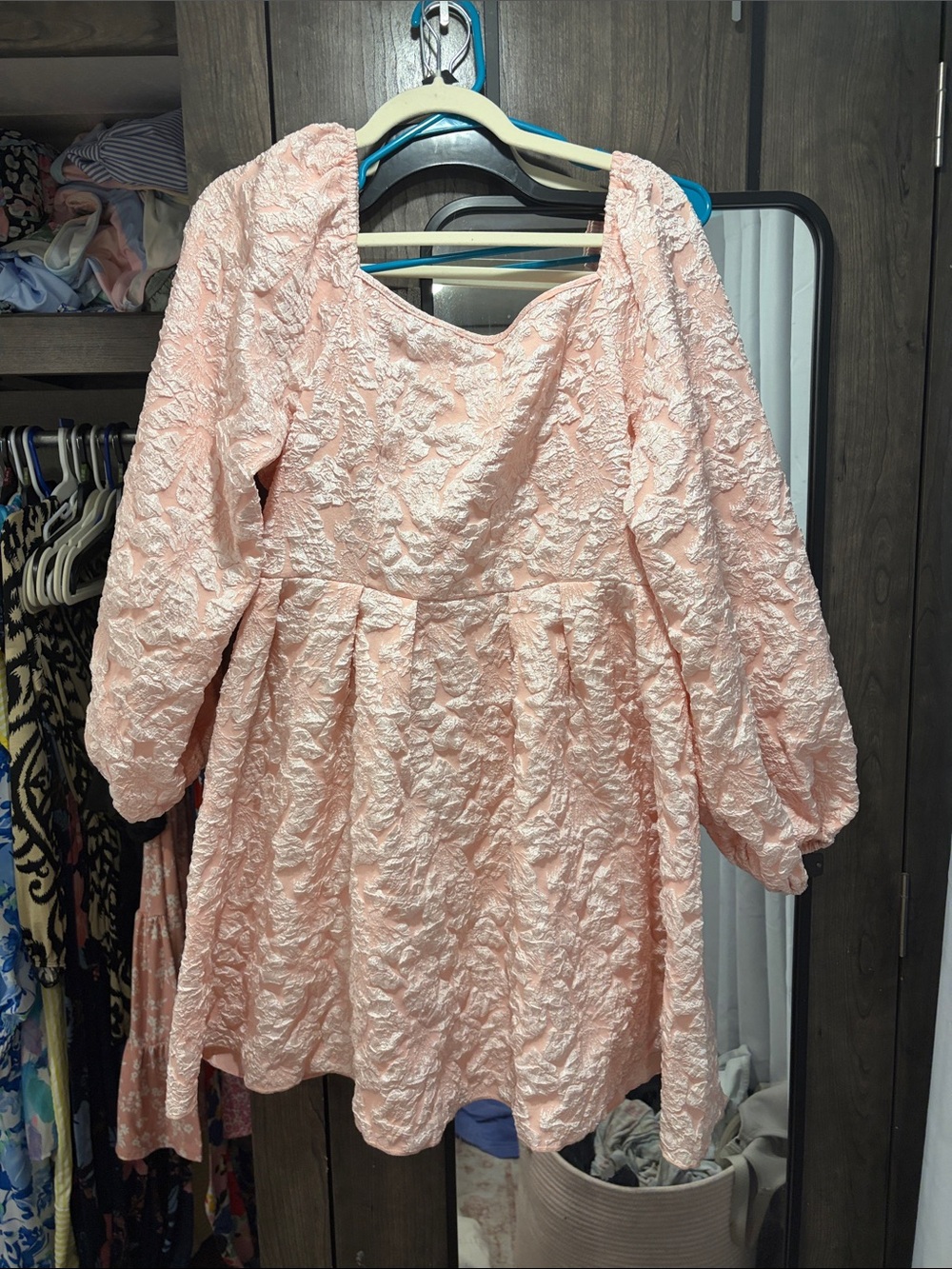 Women’s ' Pink Textured Long-Sleeve Party Dress